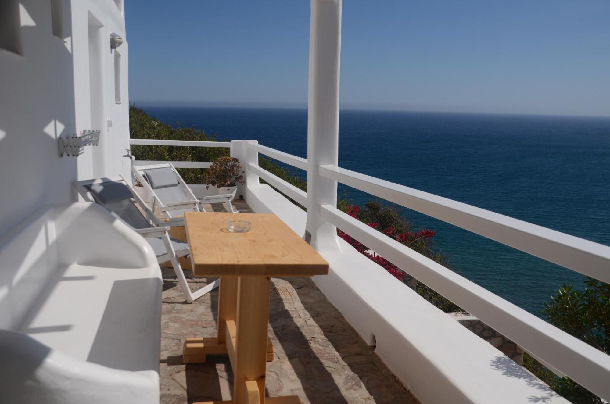 Agia Kyriaki Studios Agia Kiriaki Beach (Milos) Exterior foto
